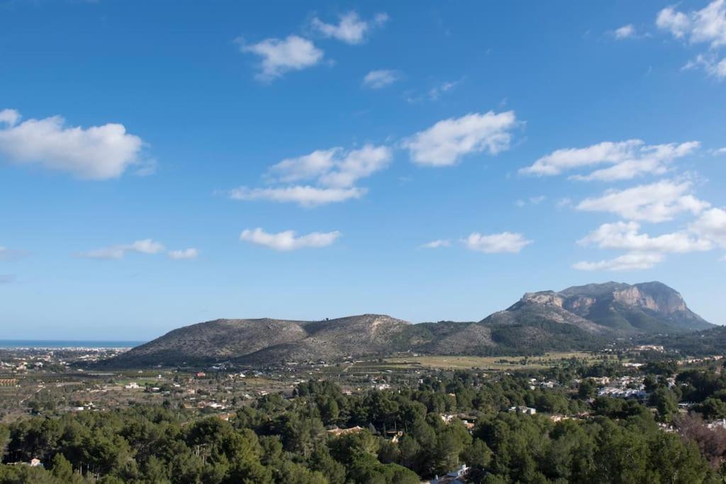 Casa Junto Golf La Sella Y Centro Budista Sakya Muntanya la Sella 外观 照片